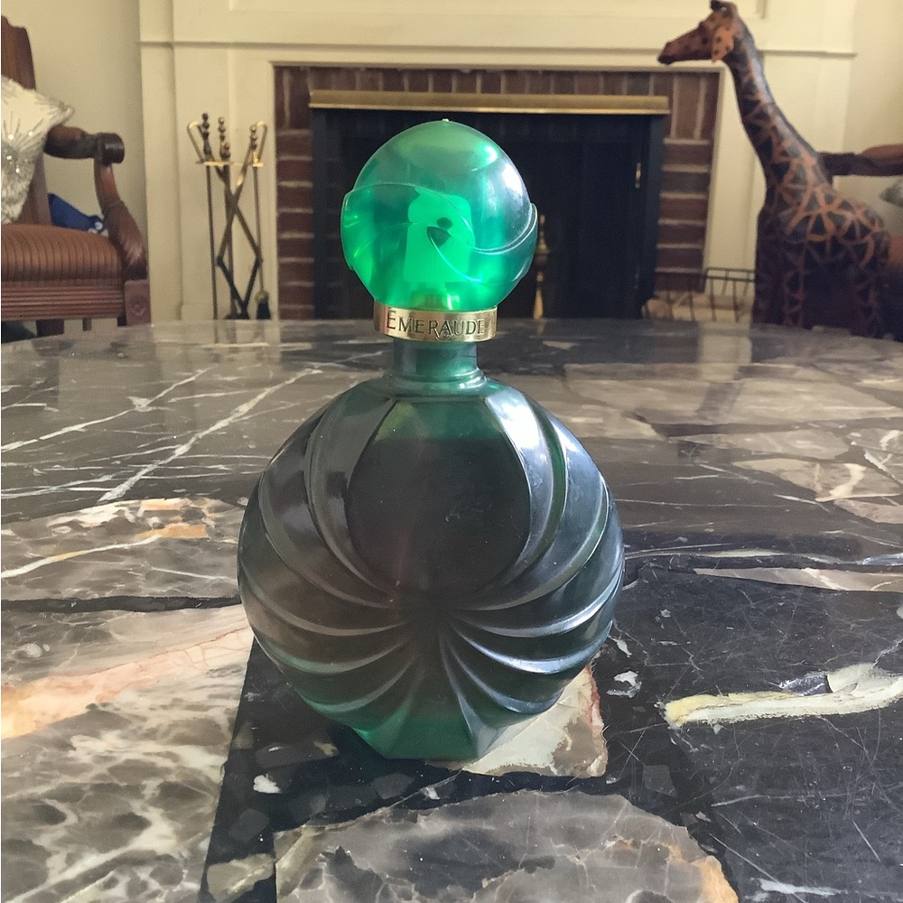 Vintage Emeraude by coty green bottle perfume spray 3.2 fl oz size
